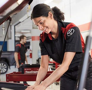 Service Center | Markquart Toyota in Chippewa Falls WI
