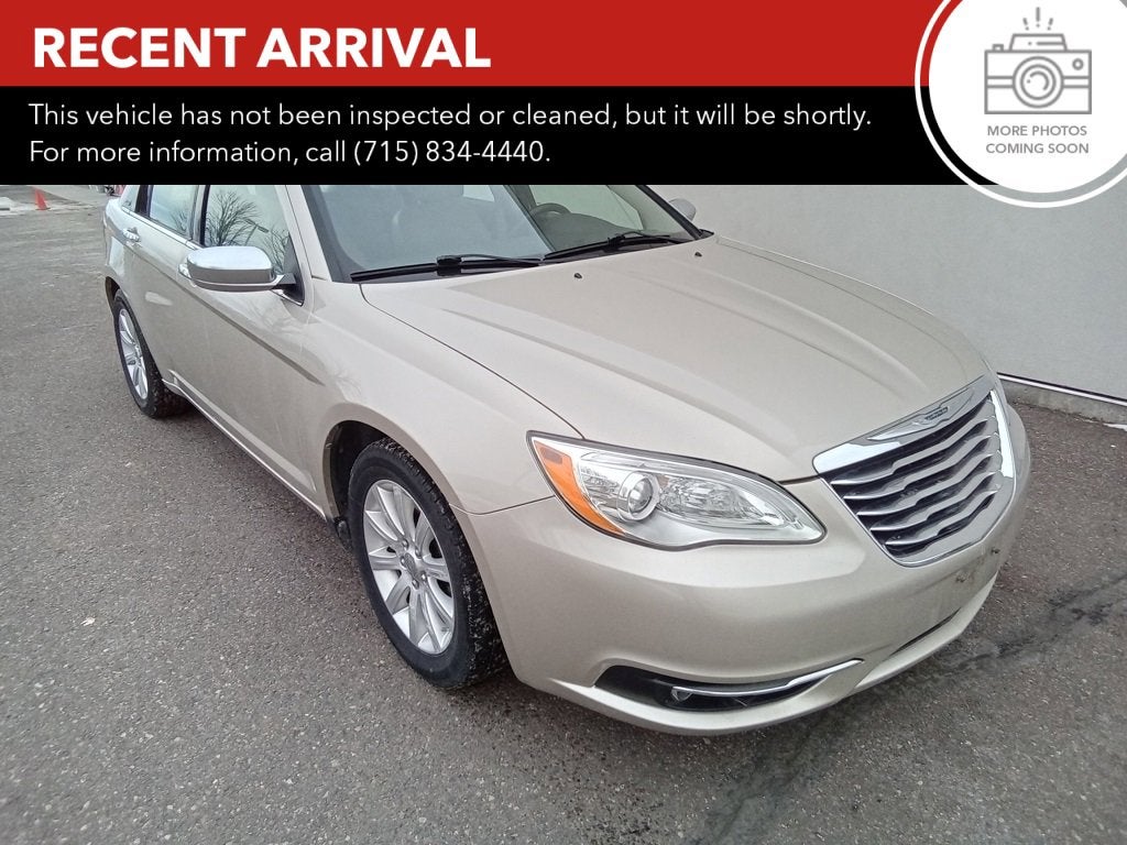 2013 Chrysler 200 Limited