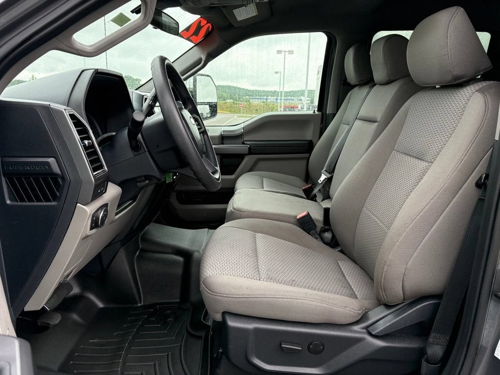 2022 Ford F-350SD XLT
