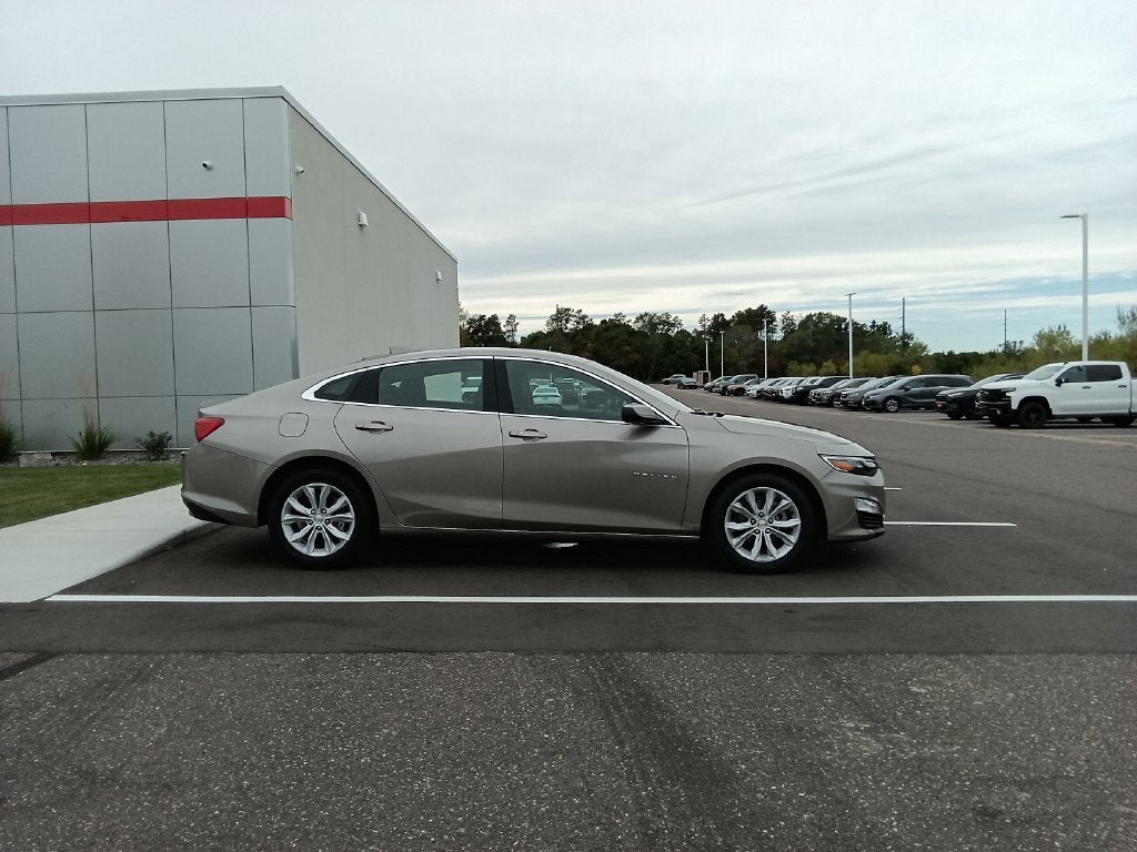2025 Chevrolet Malibu LT
