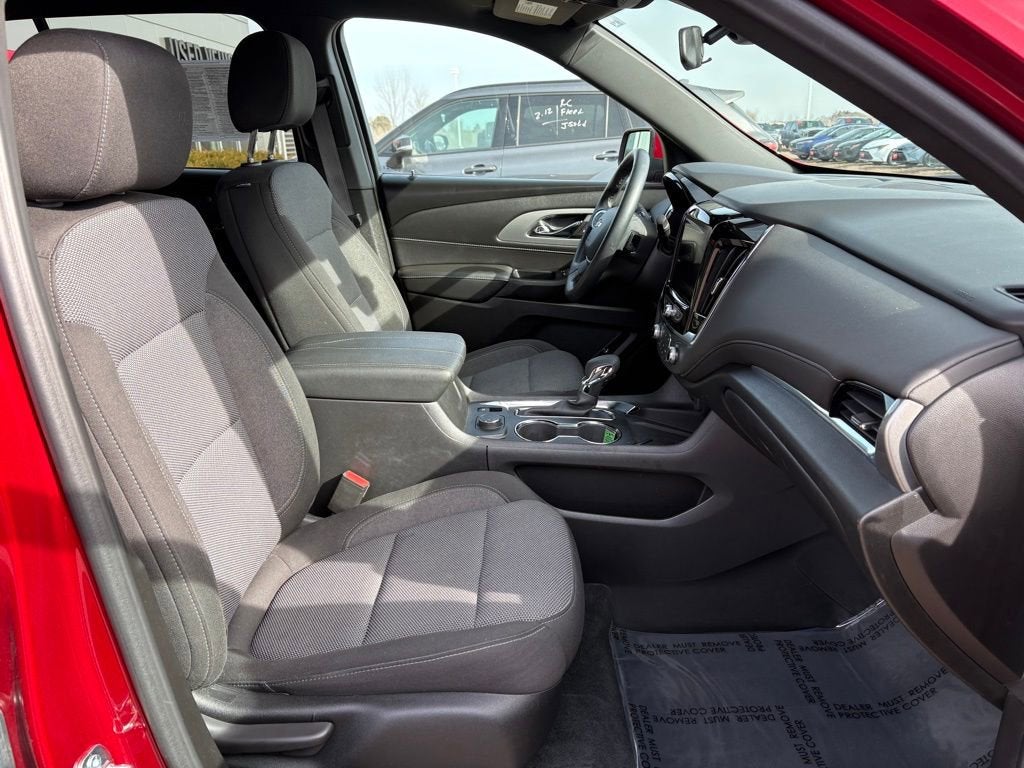 2023 Chevrolet Traverse LT