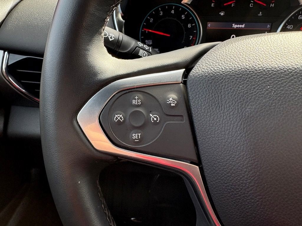 2023 Chevrolet Traverse LT