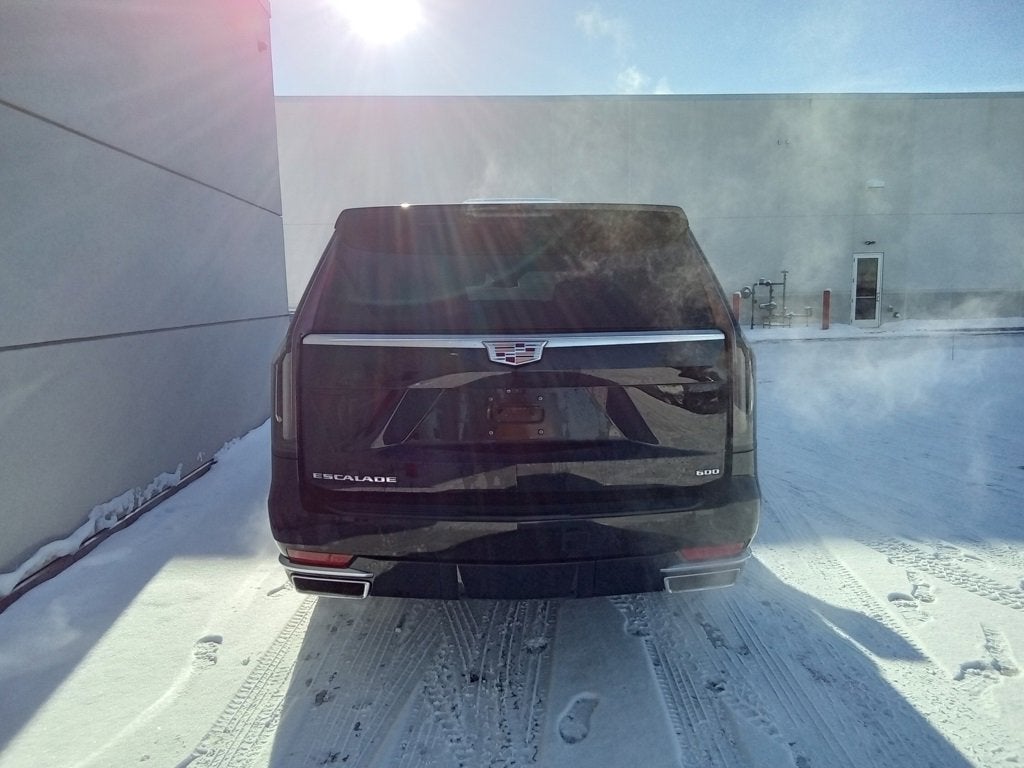 2022 Cadillac Escalade ESV Premium