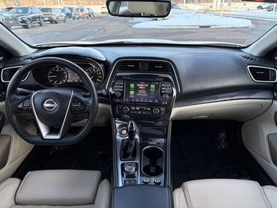 2023 Nissan Maxima Platinum