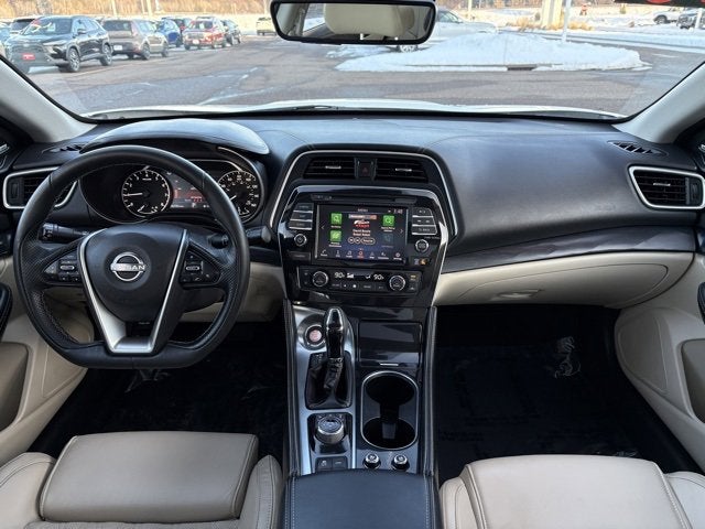 2023 Nissan Maxima Platinum