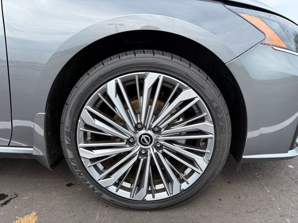 2025 Nissan Altima 2.5 SL