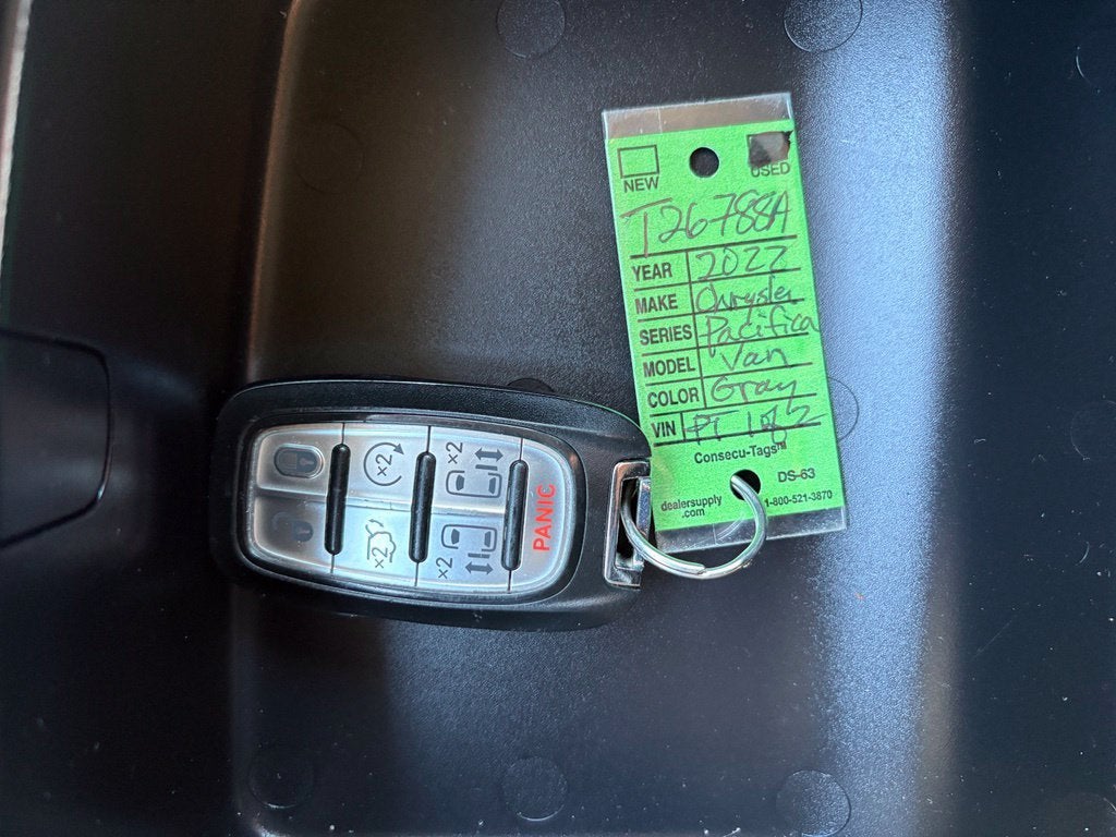 2022 Chrysler Pacifica Touring L
