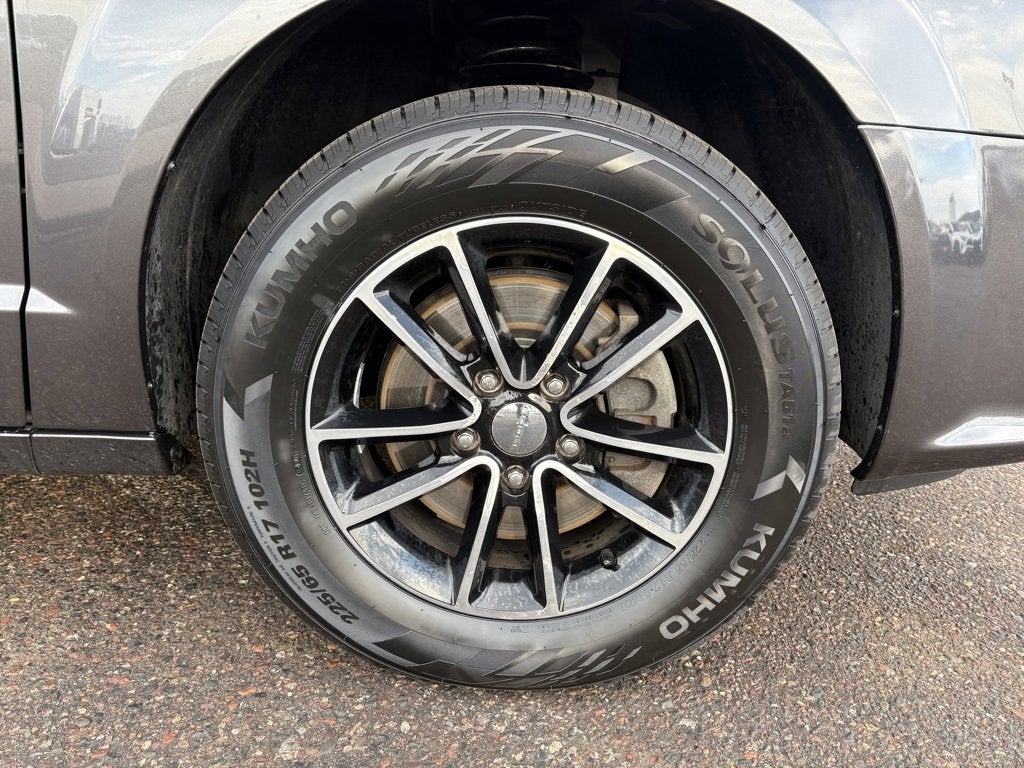 2017 Dodge Grand Caravan SE Plus