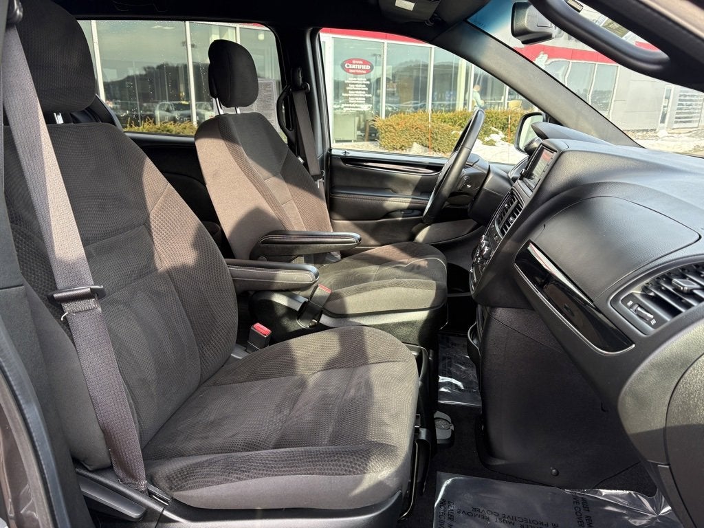 2017 Dodge Grand Caravan SE Plus