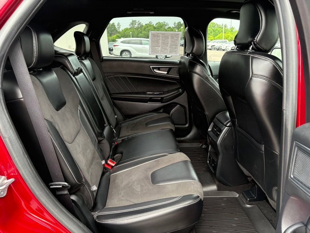 2019 Ford Edge ST