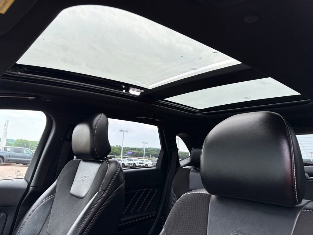 2019 Ford Edge ST