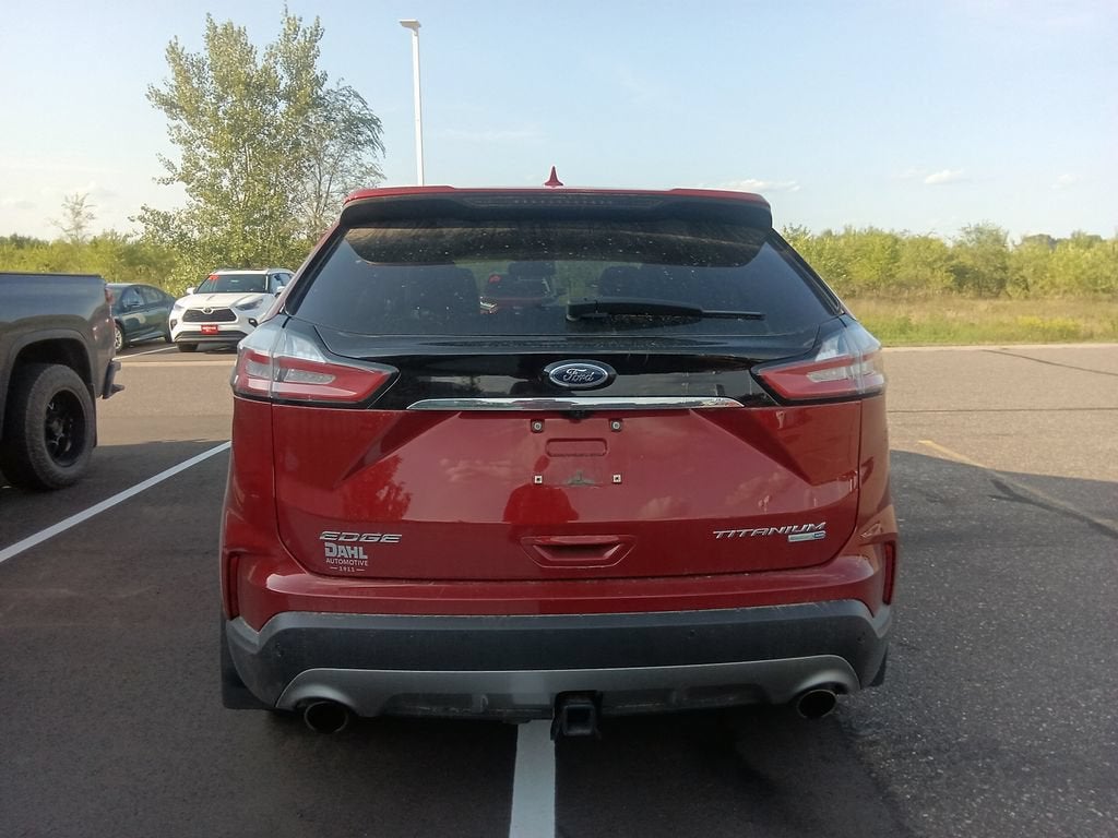 2020 Ford Edge Titanium
