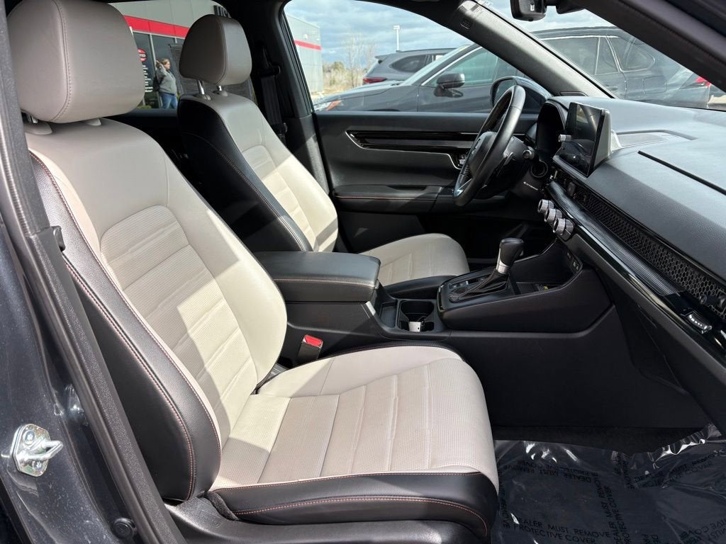 2025 Honda CR-V Hybrid Sport Touring