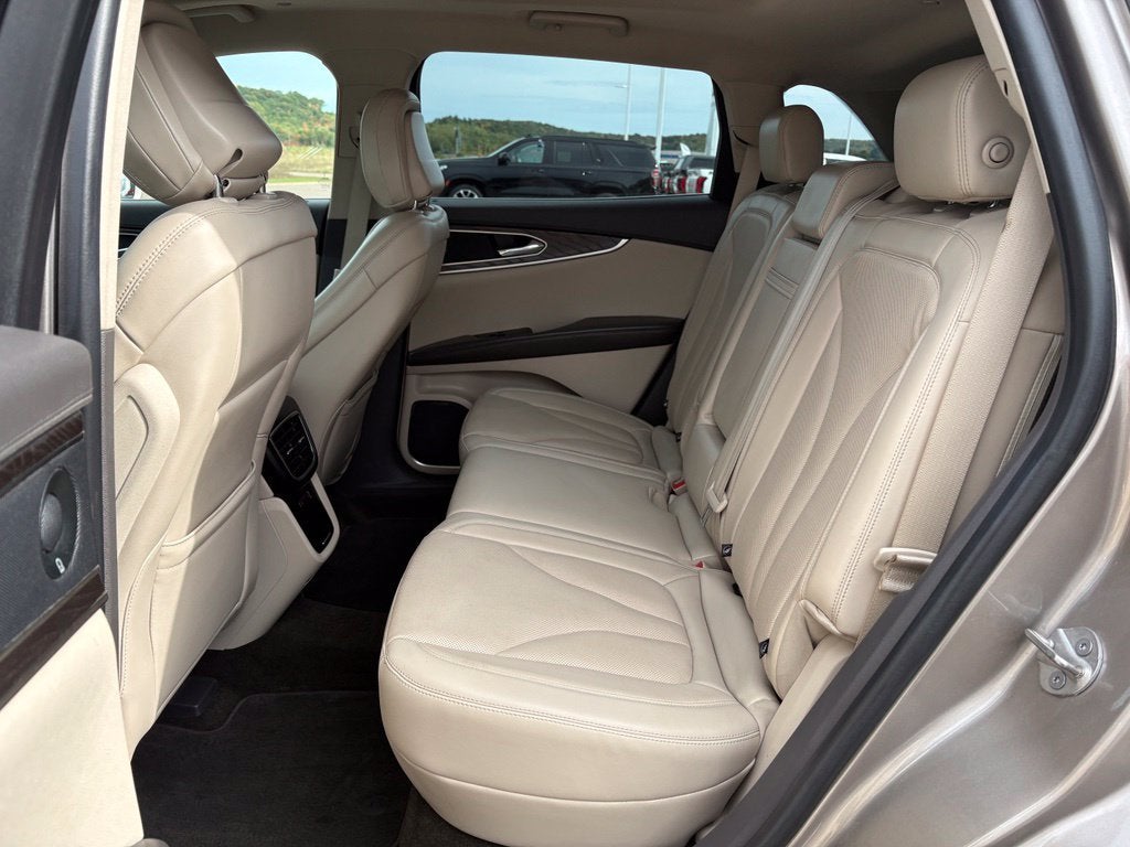 2020 Lincoln Nautilus Reserve
