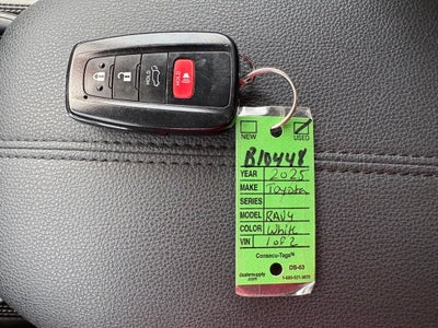 2025 Toyota RAV4 XLE Premium