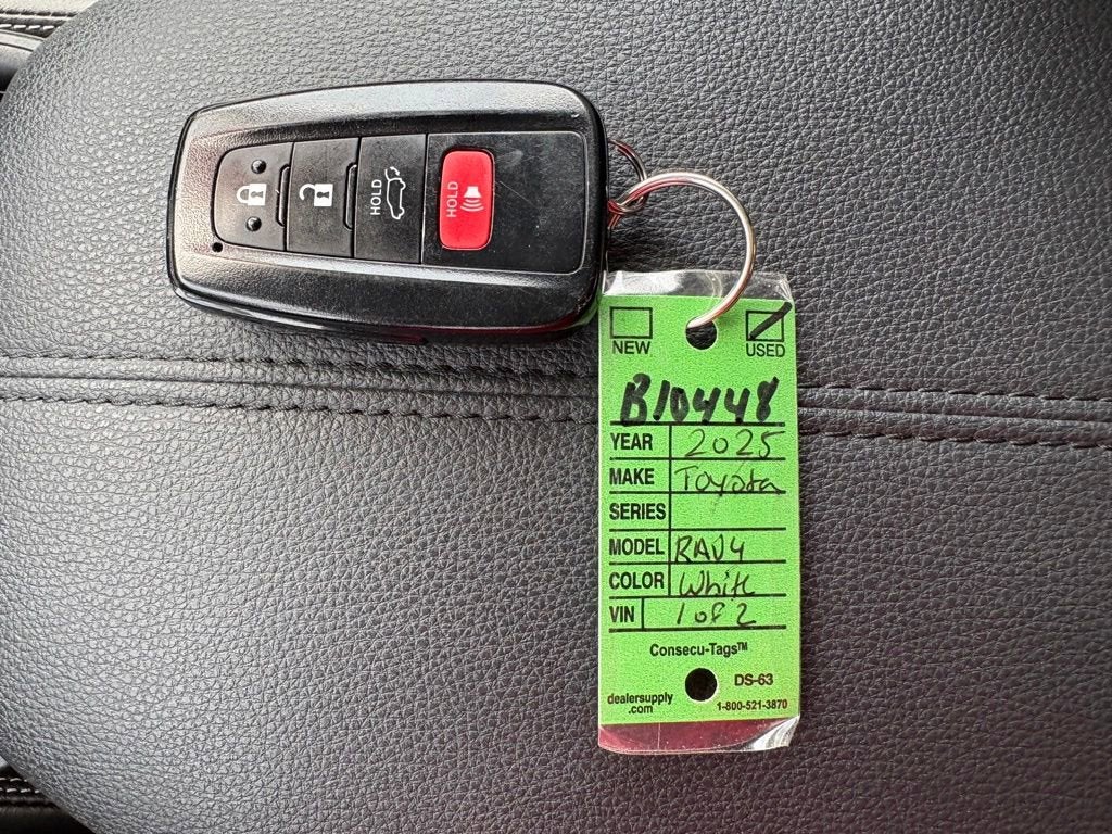 2025 Toyota RAV4 XLE Premium