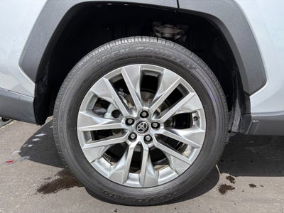 2025 Toyota RAV4 XLE Premium