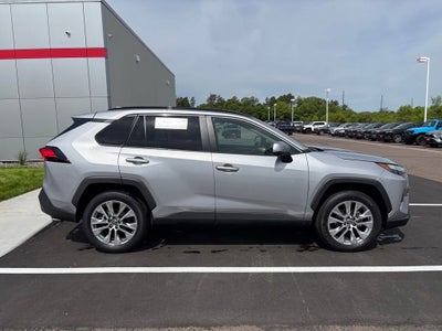 2025 Toyota RAV4 XLE Premium