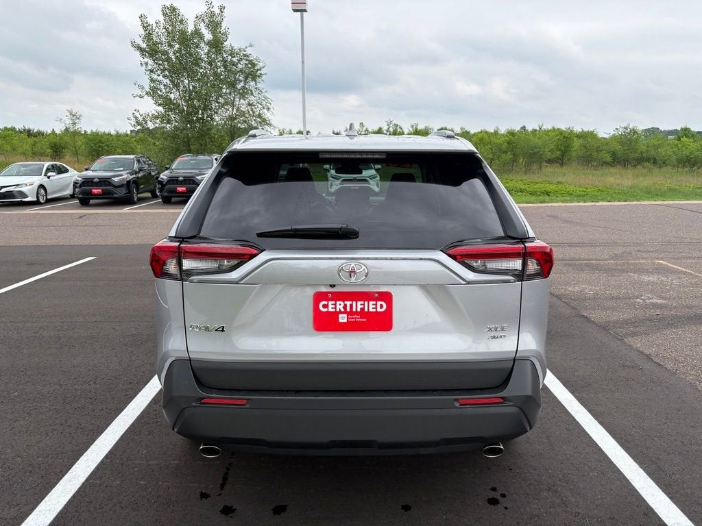 2025 Toyota RAV4 XLE Premium