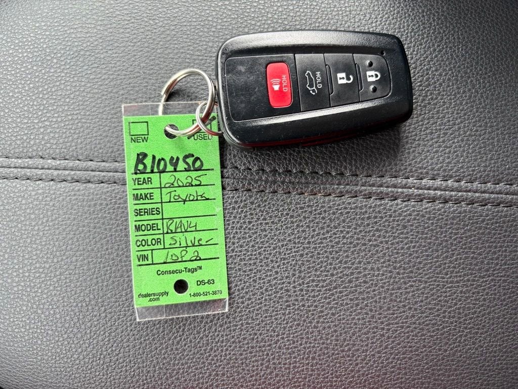 2025 Toyota RAV4 XLE Premium