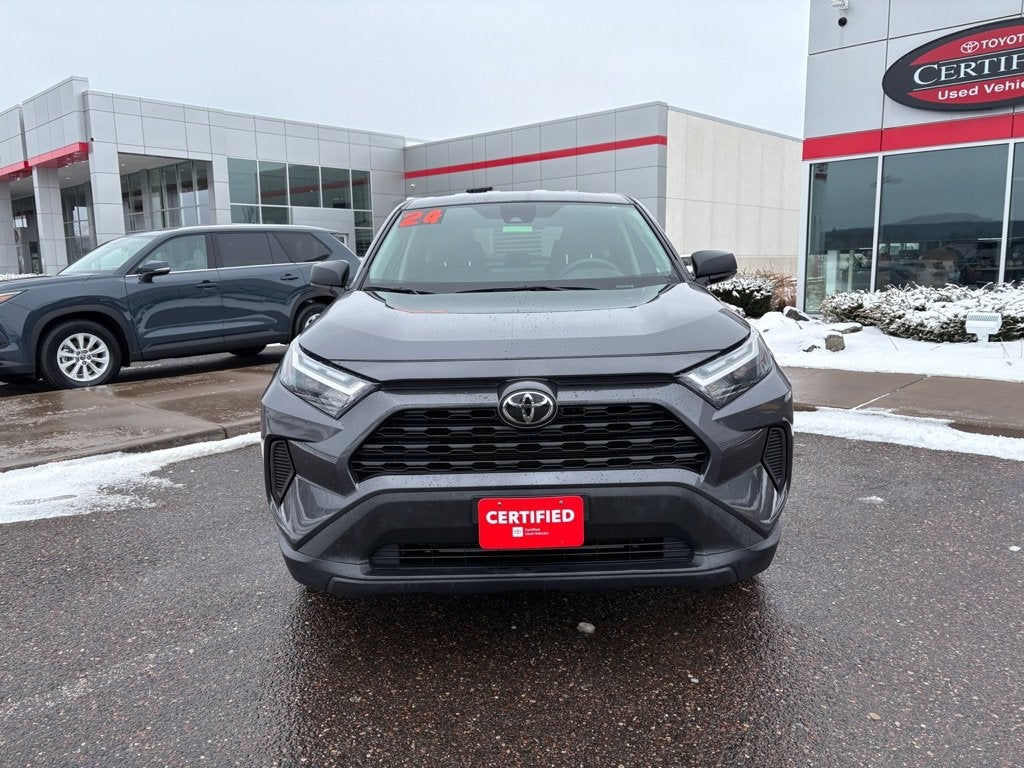 2024 Toyota RAV4 LE