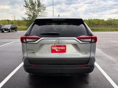 2025 Toyota RAV4 LE