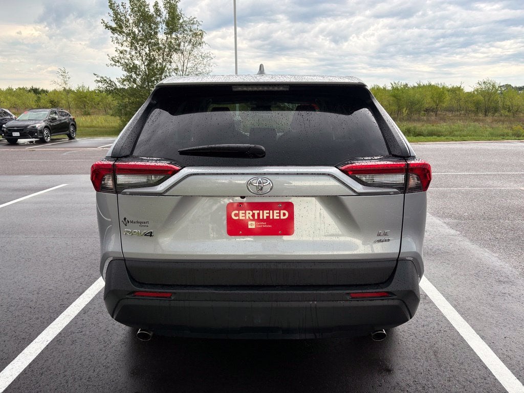 2025 Toyota RAV4 LE