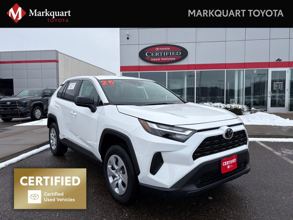 2025 Toyota RAV4 LE