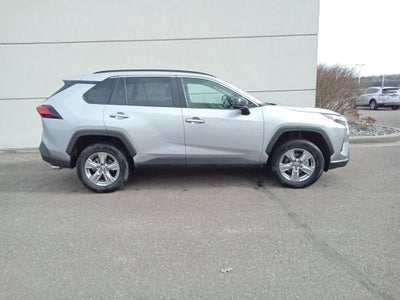 2025 Toyota RAV4 Hybrid LE