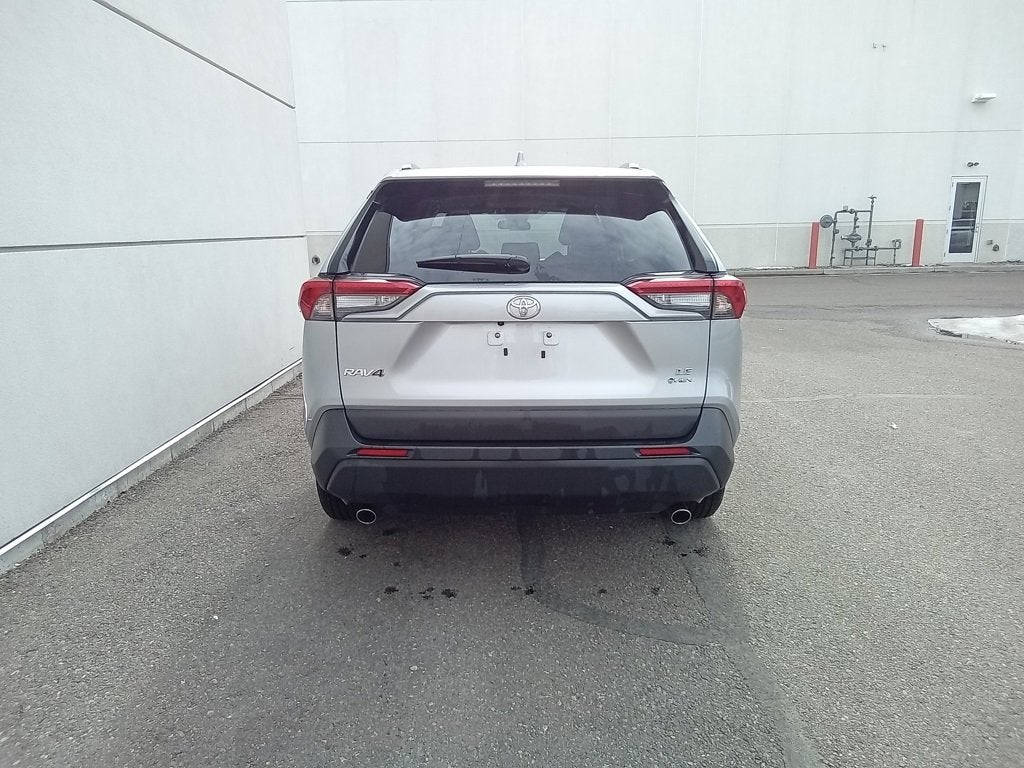 2025 Toyota RAV4 Hybrid LE