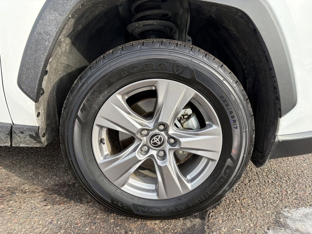 2025 Toyota RAV4 Hybrid LE