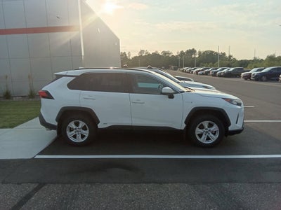 2020 Toyota RAV4 Hybrid LE
