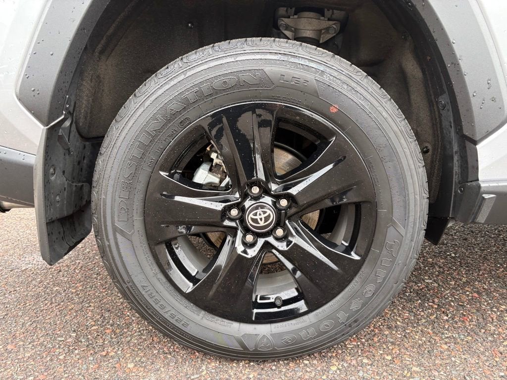 2024 Toyota RAV4 Hybrid LE