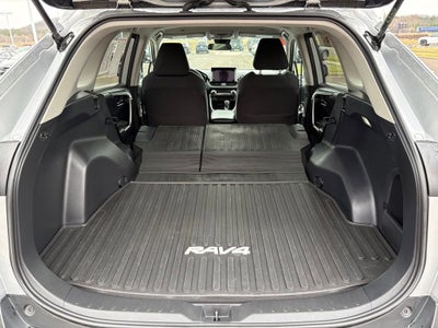 2024 Toyota RAV4 Hybrid LE