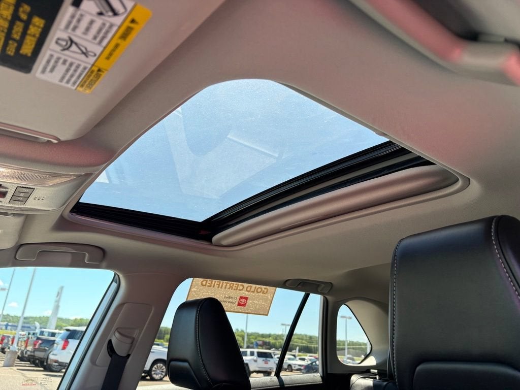 2022 Toyota RAV4 Limited