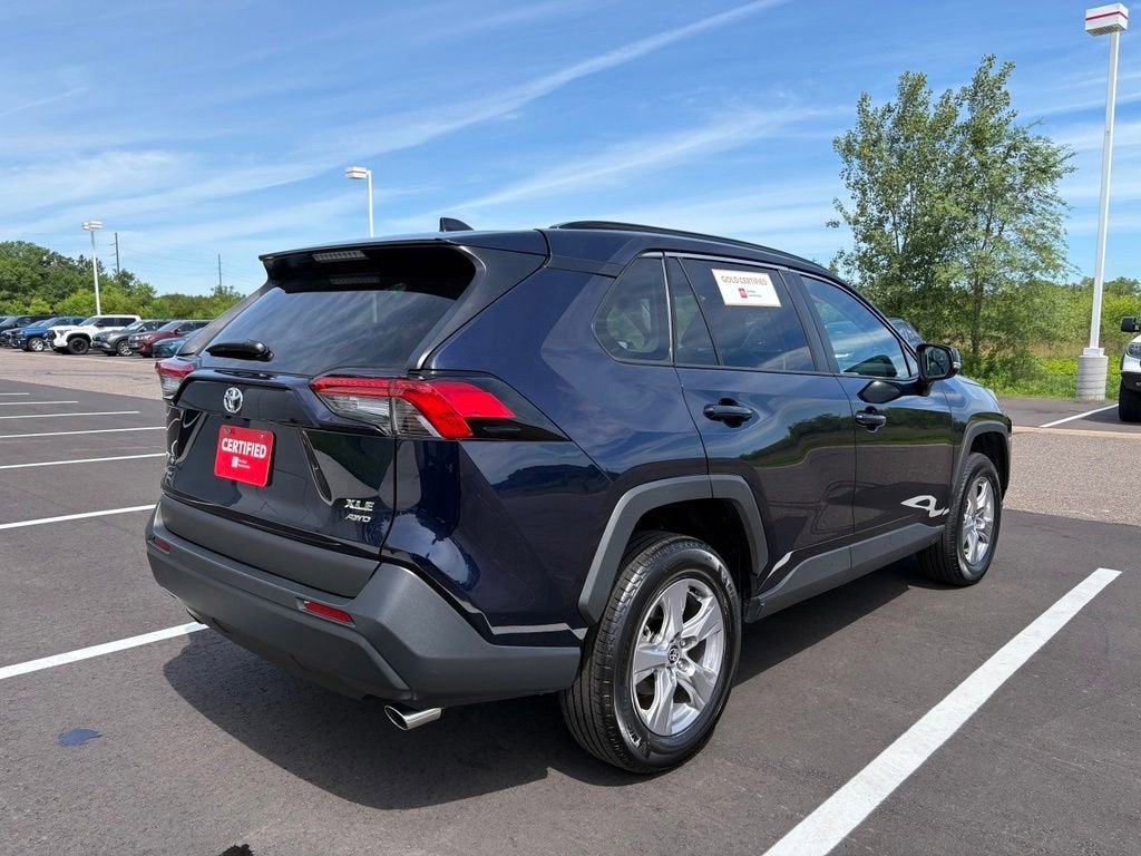 2025 Toyota RAV4 XLE