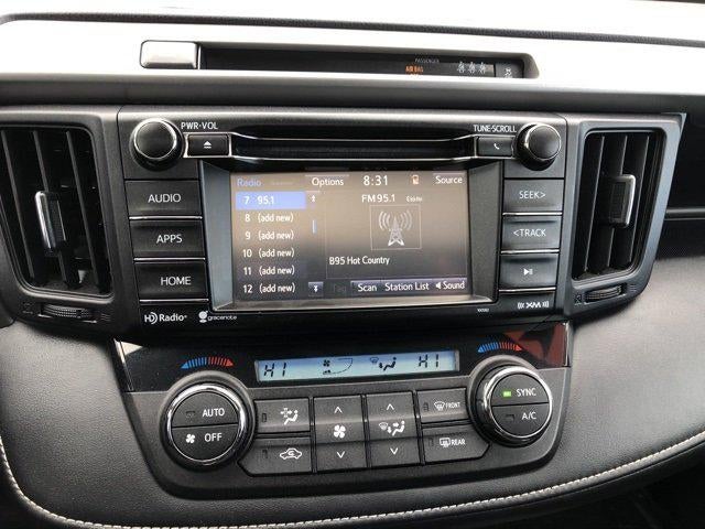 2017 Toyota RAV4 XLE