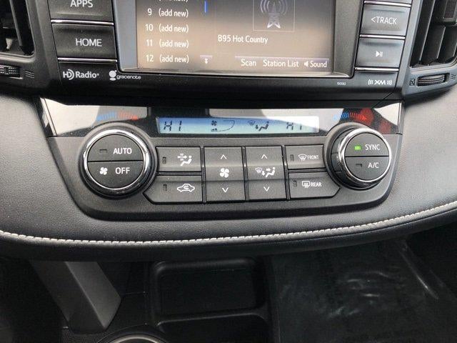 2017 Toyota RAV4 XLE