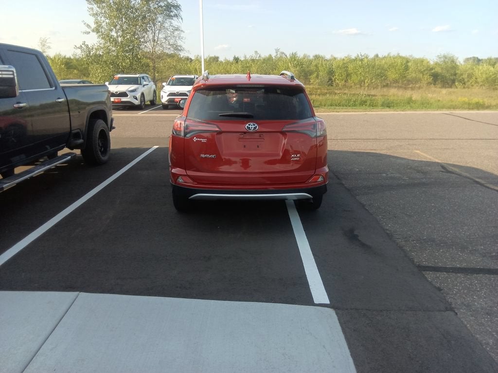 2016 Toyota RAV4 XLE