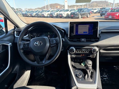2024 Toyota RAV4 Hybrid XLE