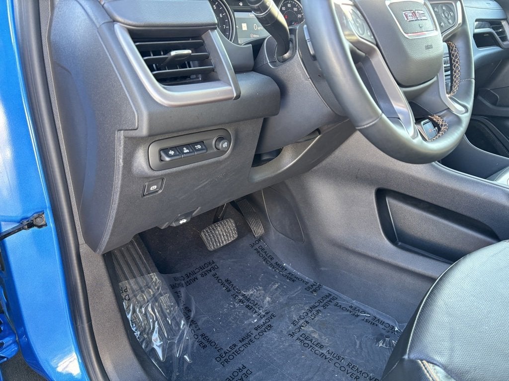 2024 GMC Terrain AT4