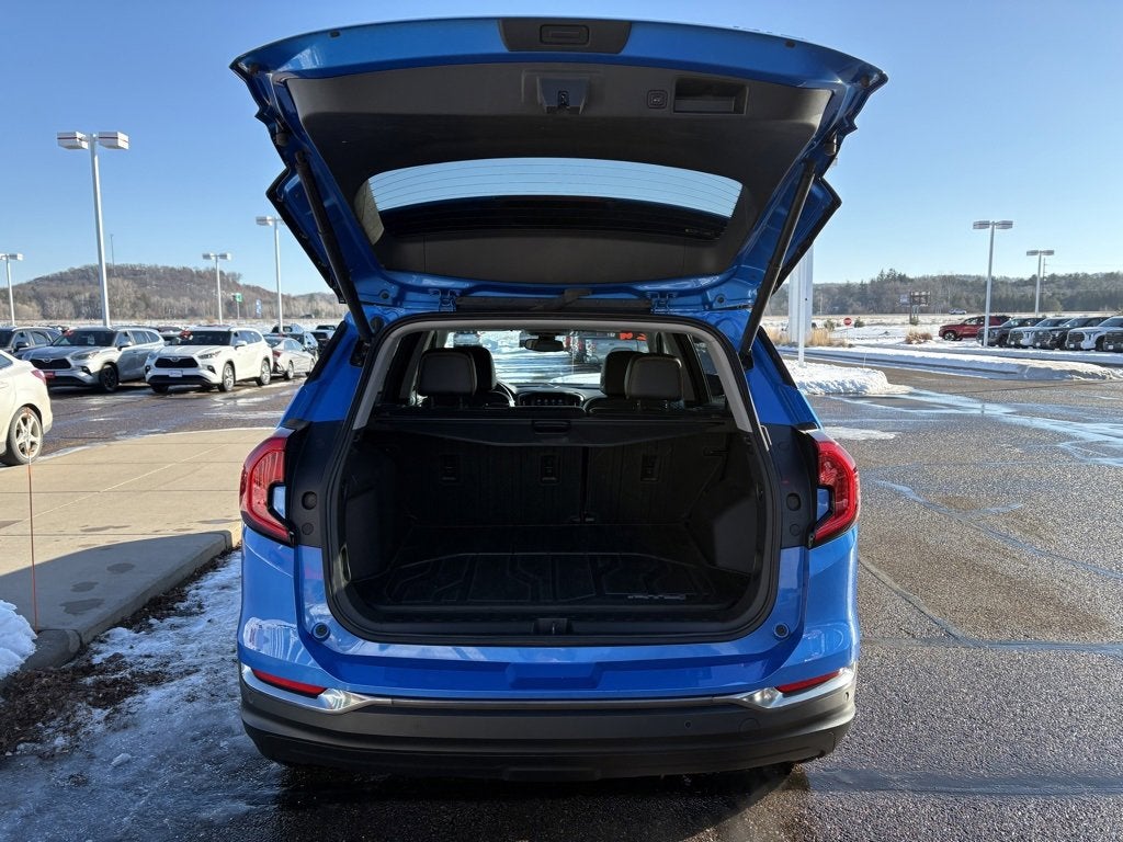 2024 GMC Terrain AT4