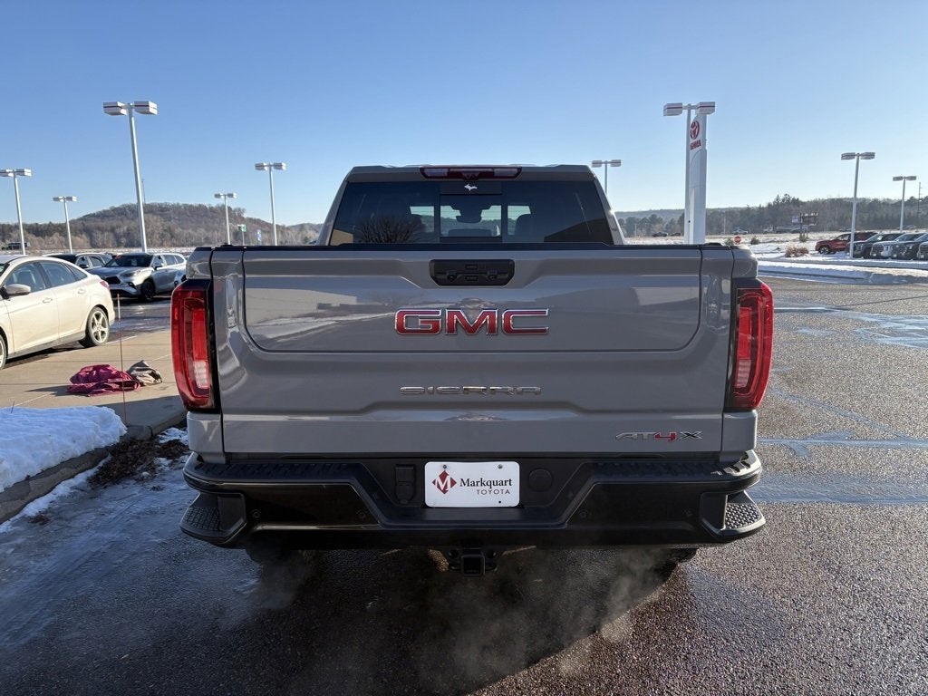 2024 GMC Sierra 1500 AT4X