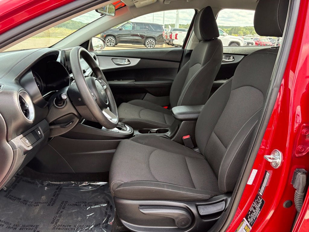 2024 Kia Forte LXS