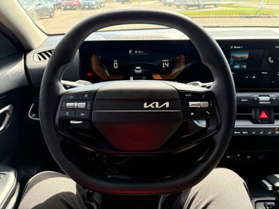 2025 Kia K4 LX