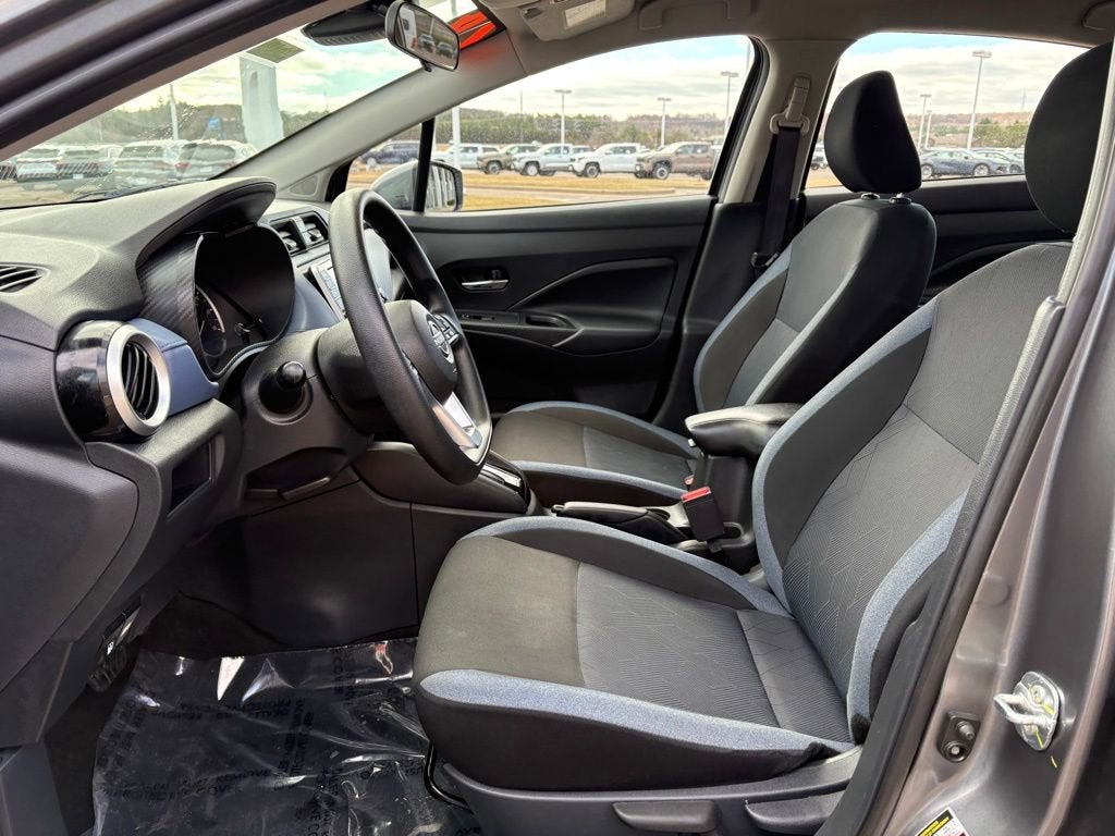 2024 Nissan Versa 1.6 SV