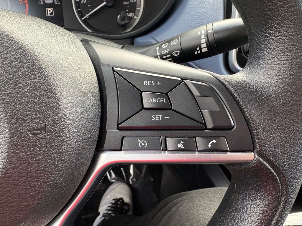 2024 Nissan Versa 1.6 SV