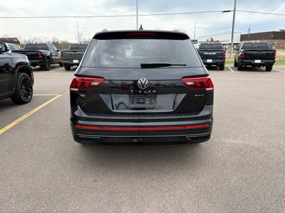 2024 Volkswagen Tiguan 2.0T SE R-Line Black