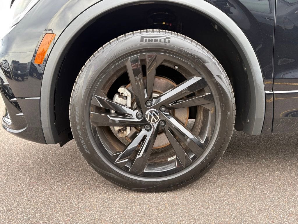 2024 Volkswagen Tiguan 2.0T SE R-Line Black