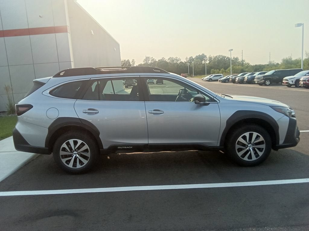 2025 Subaru Outback 2.5i